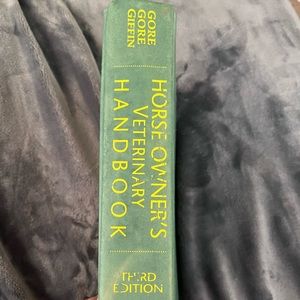 Horse Owners Veterinary Handbook